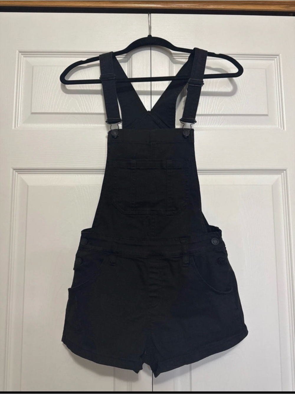PacSun Black Women's Short Overalls with Adjustable Straps